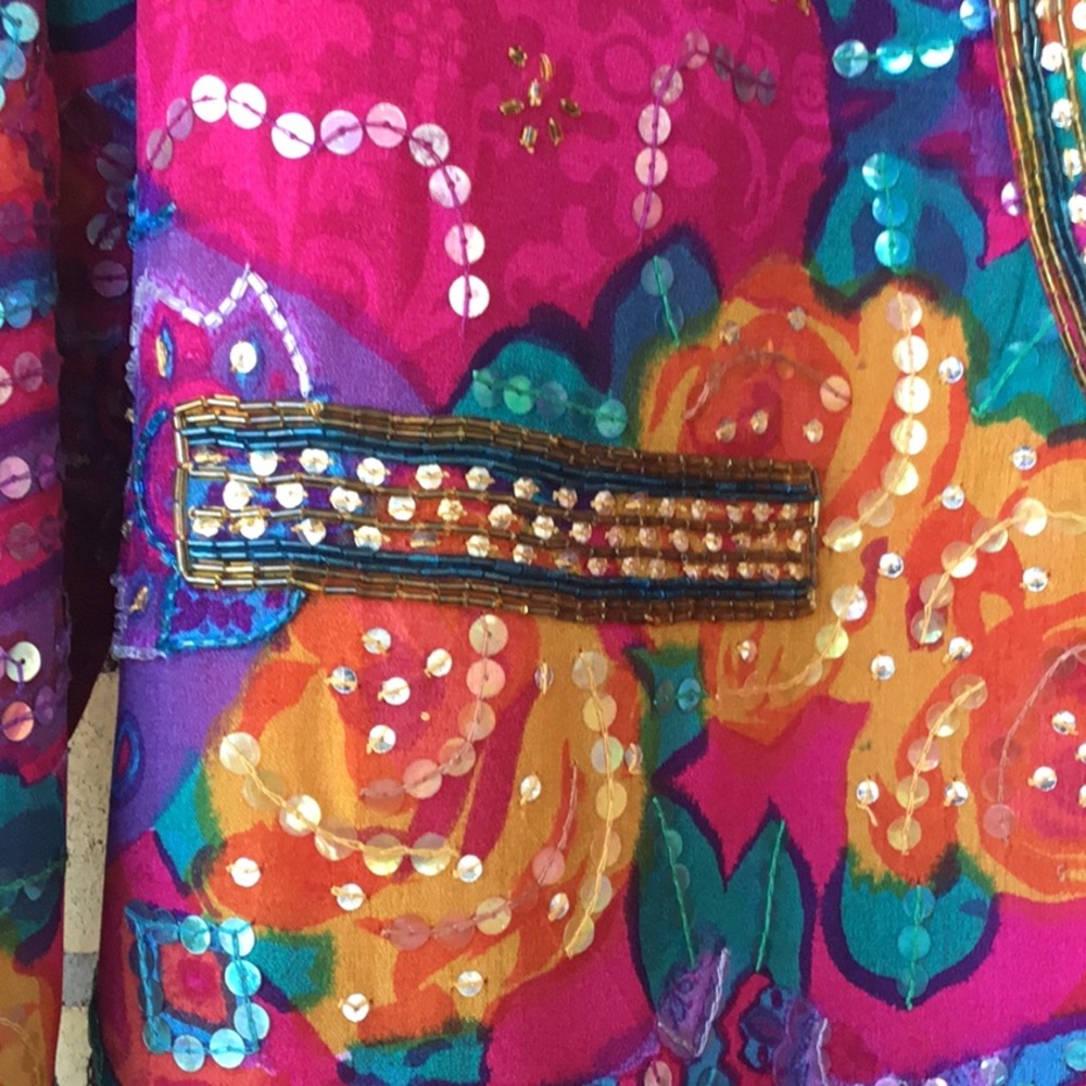 Judith Ann Creations. Glitzy and Glamorous Embellished Vintage Jacket! - Picture 7 of 12